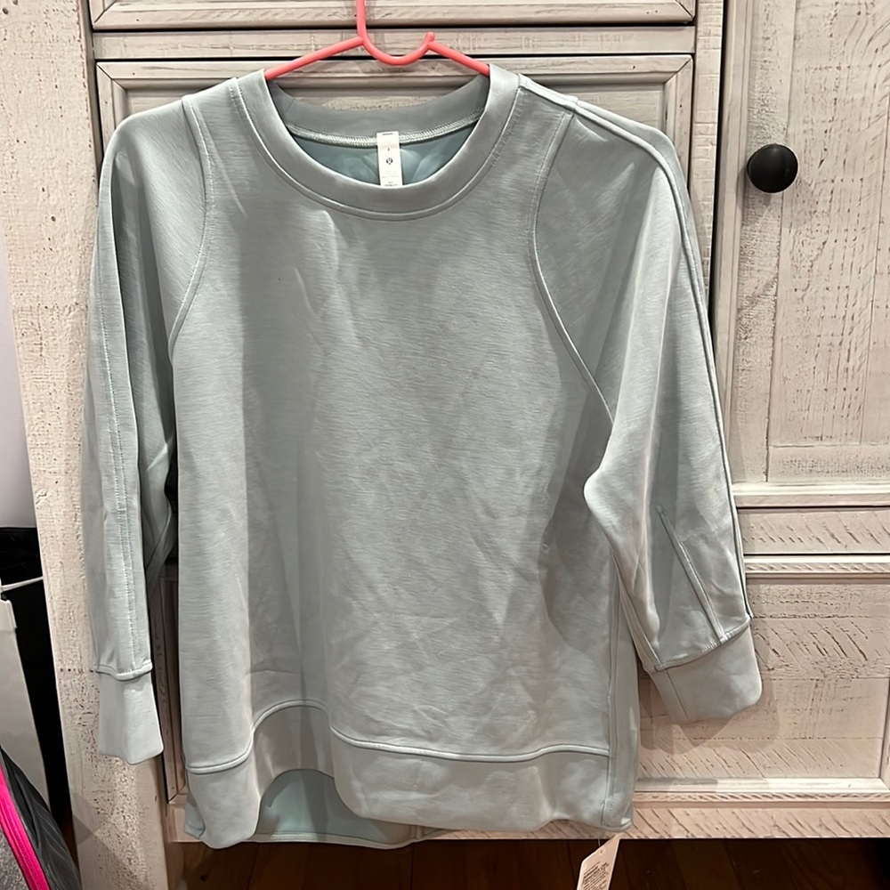 Lululemon Softstreme Draped Back Crew